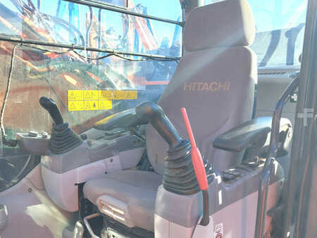 Hitachi ZX300LCN-6