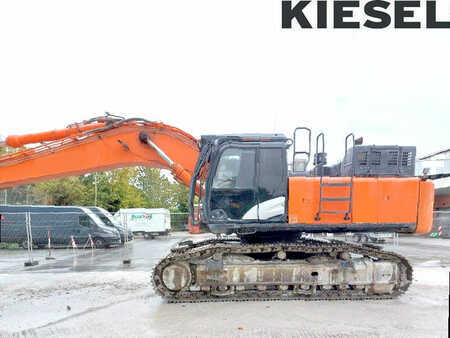 Kedjegraver 2018 Hitachi ZX490LCH-6 (1)