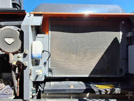 Kedjegraver 2018 Hitachi ZX190LC-6 (11)