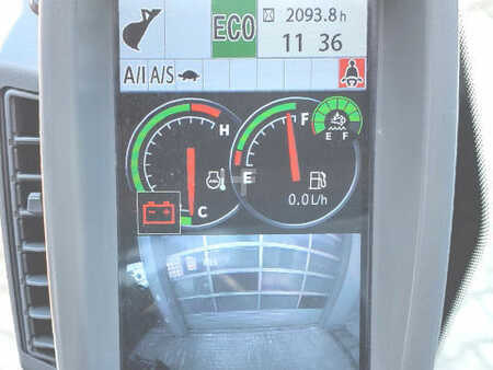 Kedjegraver 2019 Hitachi ZX225USLC-6 (16)