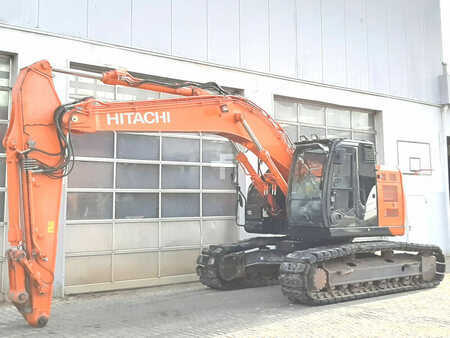 Hitachi ZX225USLC-6