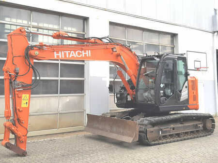 Hitachi ZX135US-6