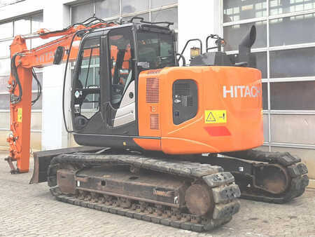 Hitachi ZX135US-6