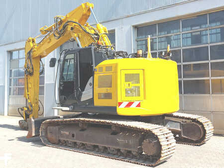 Kettenbagger 2019 Hitachi ZX225USLC-6 (4)