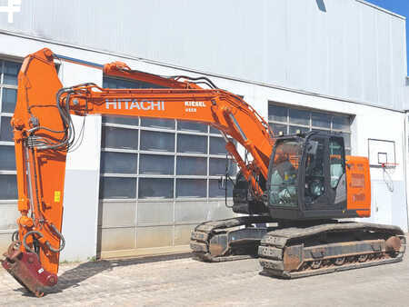 Hitachi ZX225USLC-6