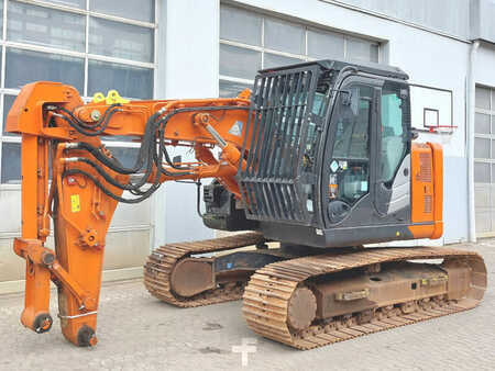 Tunnel Excavator 2021 Hitachi ZX135US-6 (3)