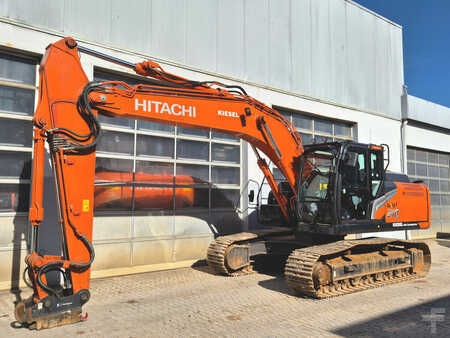 Lánctalpas kotrógép 2022 Hitachi ZX210LC-7 (2)