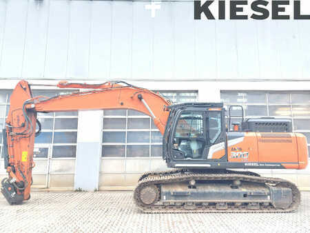 Kettenbagger 2022 Hitachi ZX300LCN-7 (1)