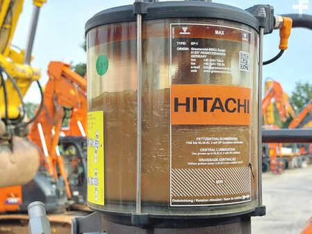 Hitachi ZX135US-7