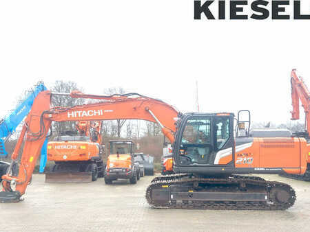 Kettenbagger 2022 Hitachi ZX210LC-7 (1)