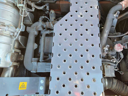 Escavatori cingolati 2022 Hitachi ZX300LCN-7 (7)