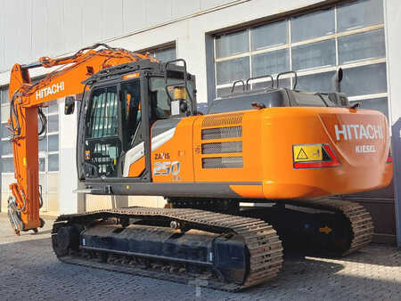 Hitachi ZX250LCN-7