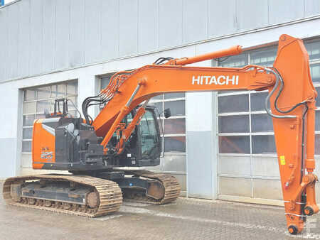 Hitachi ZX225USLC-7