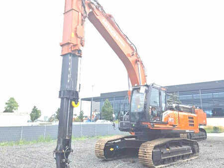 Escavatori cingolati 2023 Hitachi ZX350LC-7 (4)