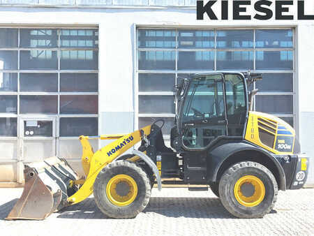 Carregadeira de rodas 2016 Komatsu WA100M-7 (1)