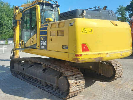 Korečková rýpadla 2018 Komatsu PC240NLC-11 (4)