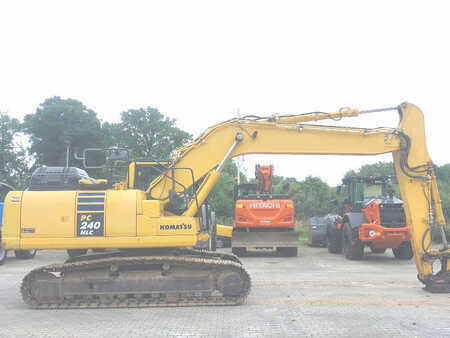 Korečková rýpadla 2018 Komatsu PC240NLC-11 (5)