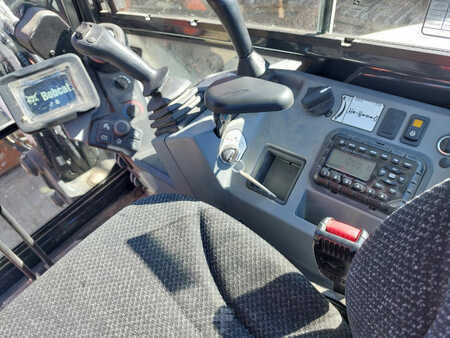 Minibagry 2022 Bobcat E55z (11)
