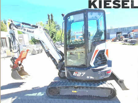 Minibagry 2023 Bobcat E27 (1)