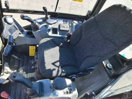 Minibagry 2023 Bobcat E27 (8)