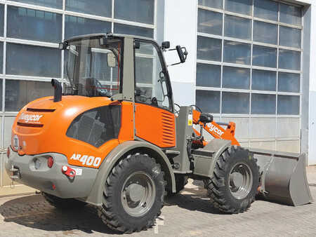 Wielladers 2023 Atlas AR400 (7)
