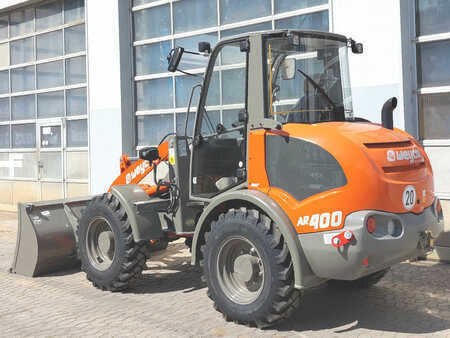 Wielladers 2024 Atlas AR400 (4)