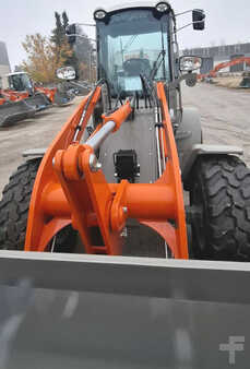 Chargeuse sur pneus 2025 Atlas AR480 (4)