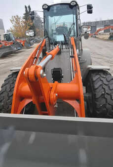 Chargeuse sur pneus 2025 Atlas AR480 (4)