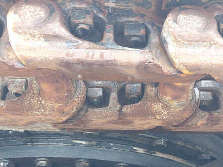 Koparki do wyburzeń 2016 Hitachi KTEG KMC400-6 (13)