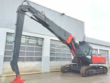 Koparki do wyburzeń 2016 Hitachi KTEG KMC400-6 (3)