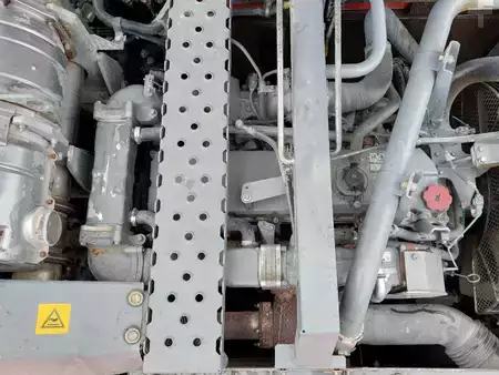 Purkukaivinkoneet 2016 Hitachi KTEG KMC400-6 (7)