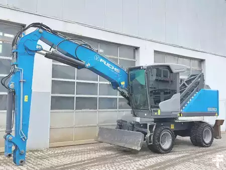 Konvolutt gravemaskin 2019 Fuchs MHL320 F (2)