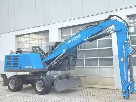 Konvolutt gravemaskin 2019 Fuchs MHL320 F (4)