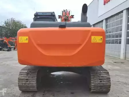 Excavadoras de cadenas 2016 Hitachi ZX210LC-5 (6)