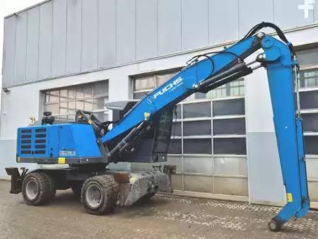 Konvolutt gravemaskin 2020 Fuchs MHL320 F (4)