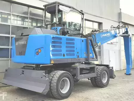 Konvolutt gravemaskin 2018 Fuchs MHL334 F (6)