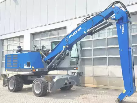 Konvolutt gravemaskin 2016 Fuchs MHL320 F (4)