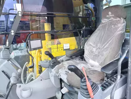 Excavadoras de cadenas 2016 Hitachi ZX490LCH-6 (10)