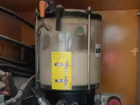 Kedjegraver 2017 Liebherr R922 SLC (12)