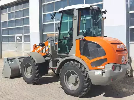 Chargeuse sur pneus 2023 Atlas AR420 (3)