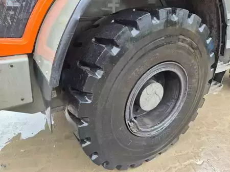 Chargeuse sur pneus 2020 Atlas AR640 (14)