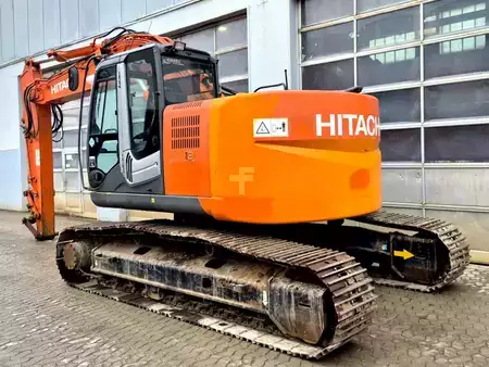 Excavadoras de cadenas 2013 Hitachi ZX225USLC-3 (3)
