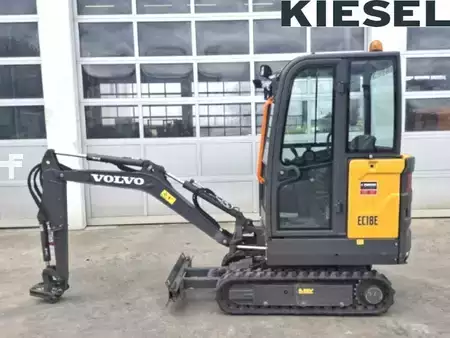 Mini-koparki 2023 Volvo EC18E (1)