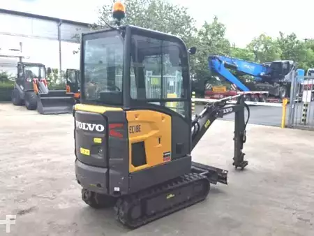 Mini-koparki 2023 Volvo EC18E (5)