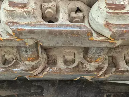 Koparki do wyburzeń 2019 Hitachi KTEG KMC600P-6 (14)