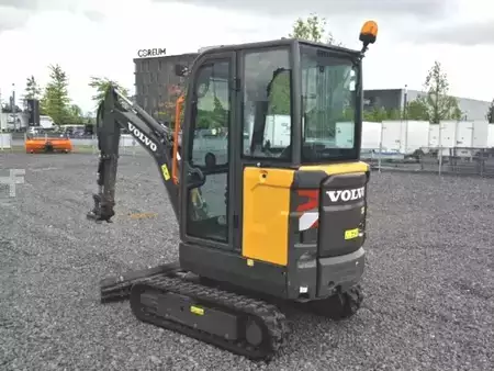 Mini-koparki 2023 Volvo EC18E (2)