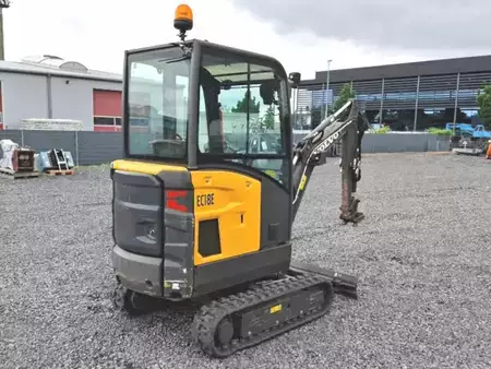 Mini-koparki 2023 Volvo EC18E (5)
