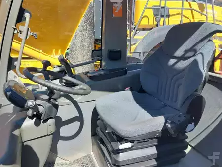 Hjullaster 2023 Atlas AR400 (9)