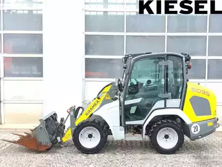 Kompaktní nakladače 2022 Kramer 5035 (1)