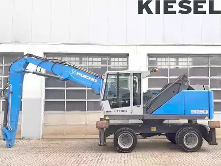 Konvolutt gravemaskin 2016 Fuchs MHL320 F (1)